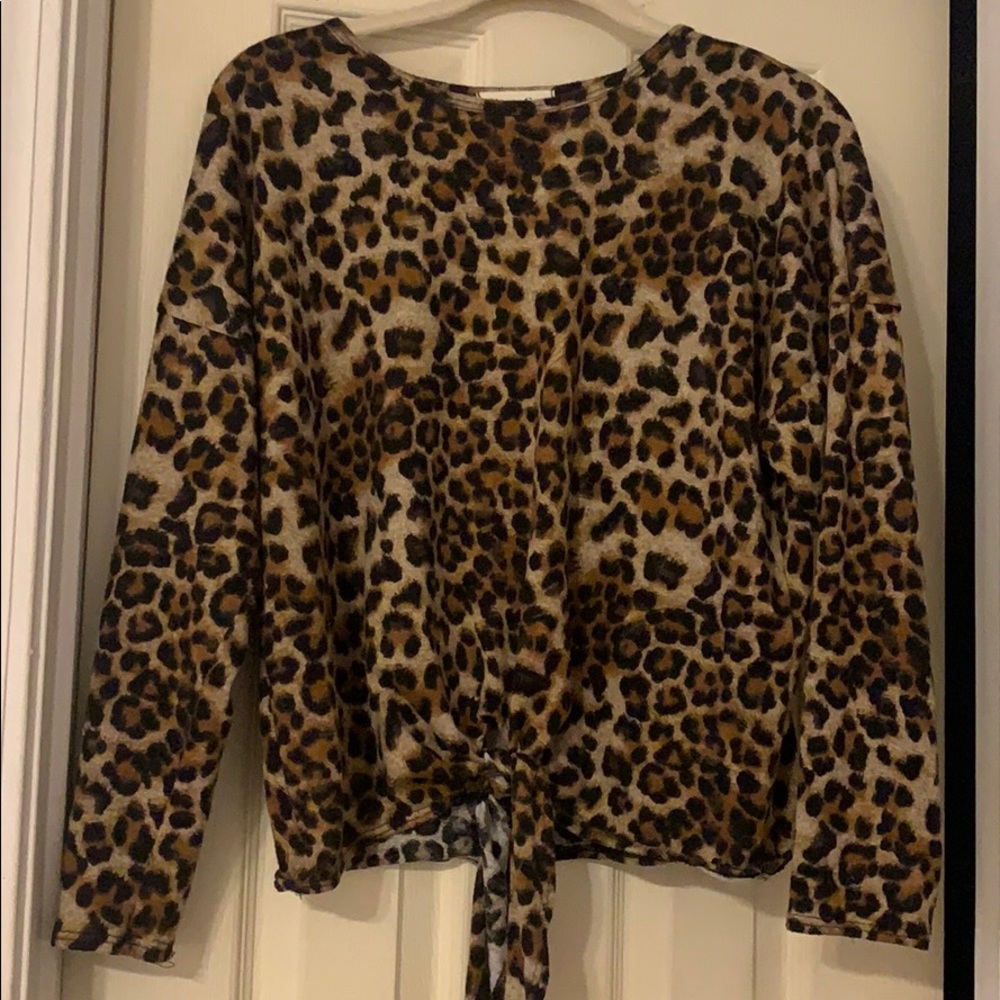 Ginger G Tie Front Shirt